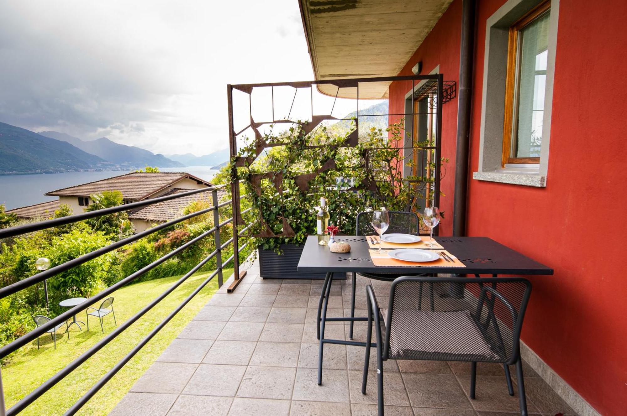 Bed And Breakfast Studios Alto Lago Di Como Gravedona Exterior foto