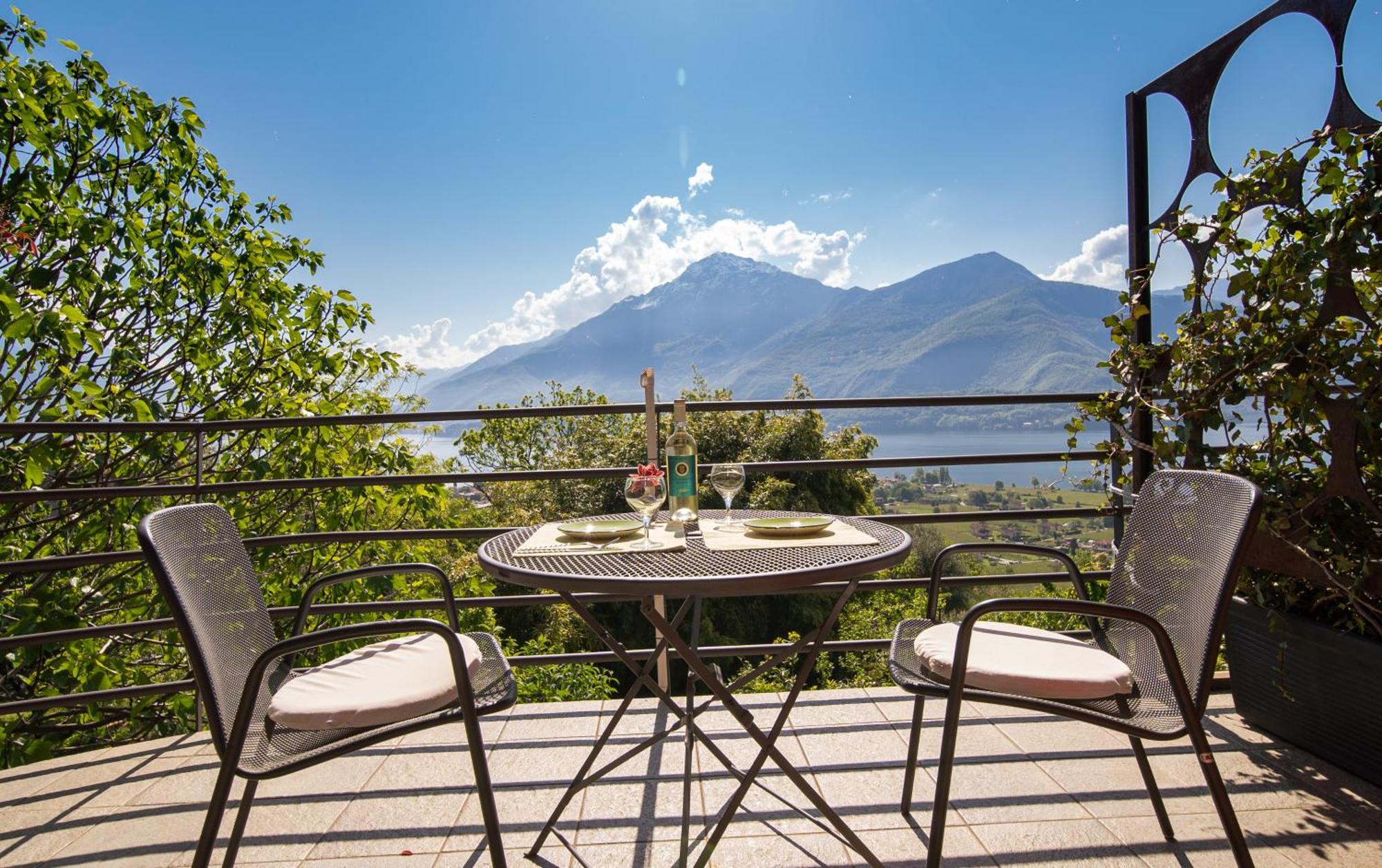 Bed And Breakfast Studios Alto Lago Di Como Gravedona Exterior foto